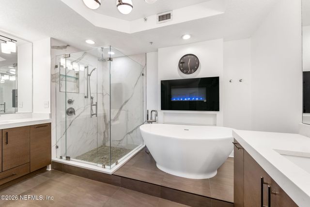 1331 1ST Street N 202, Jacksonville Beach, FL 32250