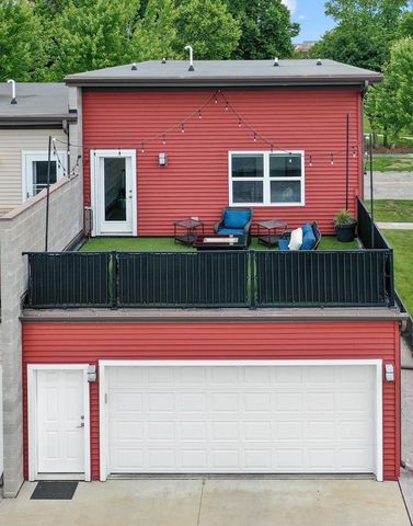 318 N VAN BUREN STREET, Green Bay, WI 54301