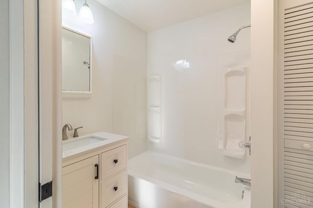 353 Chestnut Ridge, West Union, OH 45693