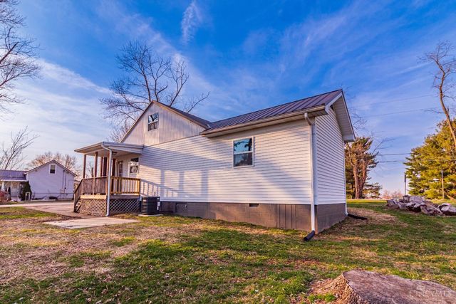 353 Chestnut Ridge, West Union, OH 45693