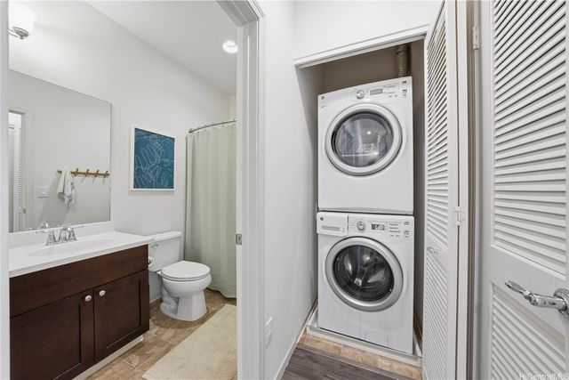 1020 Kakala Street 1302, Kapolei, HI 96707