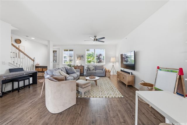 1020 Kakala Street 1302, Kapolei, HI 96707