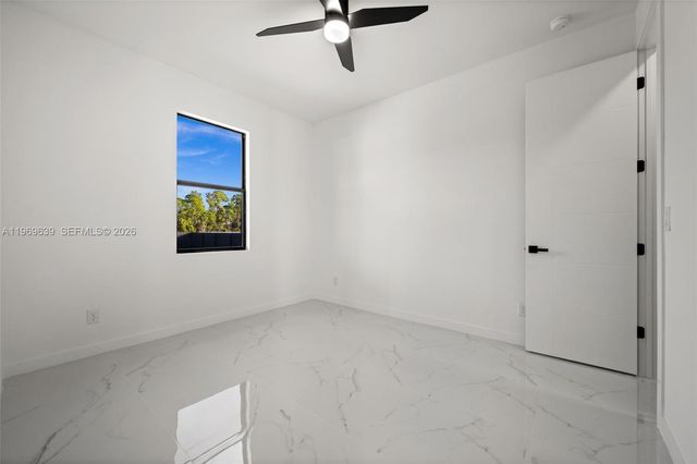 1621 NW 23rd Terrace, Cape Coral, FL 33993
