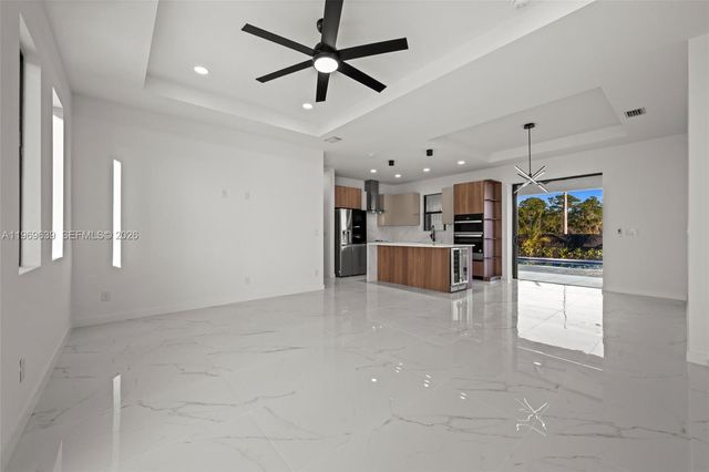 1621 NW 23rd Terrace, Cape Coral, FL 33993