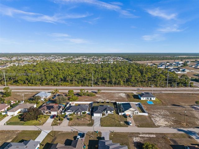 1621 NW 23rd Terrace, Cape Coral, FL 33993