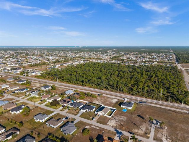 1621 NW 23rd Terrace, Cape Coral, FL 33993
