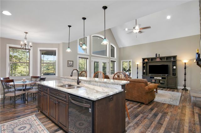 803 Sandyhook Court, Salem, SC 29676