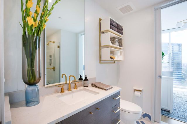 301 West Ave 3003, Austin, TX 78701