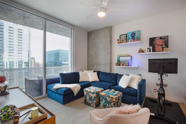 301 West Ave 3003, Austin, TX 78701