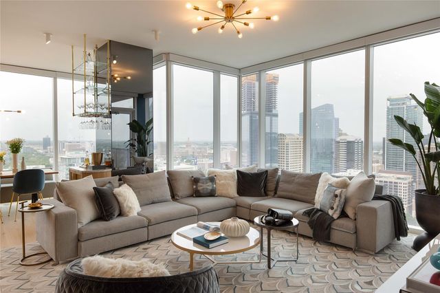 301 West Ave 3003, Austin, TX 78701