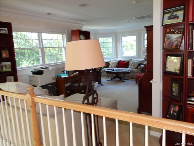 33 Blair Road, East Setauket, NY 11733