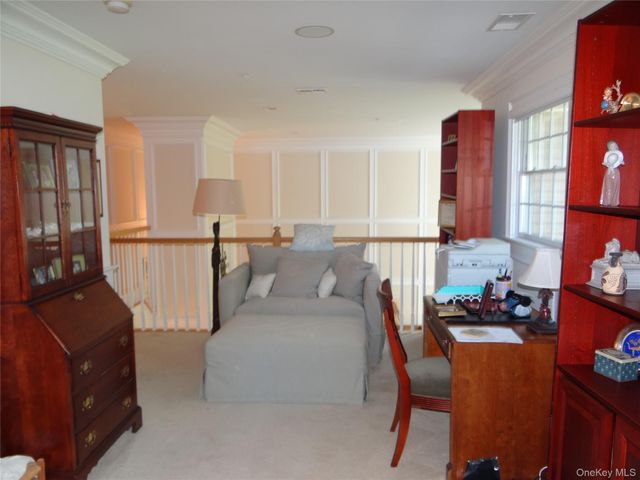 33 Blair Road, East Setauket, NY 11733