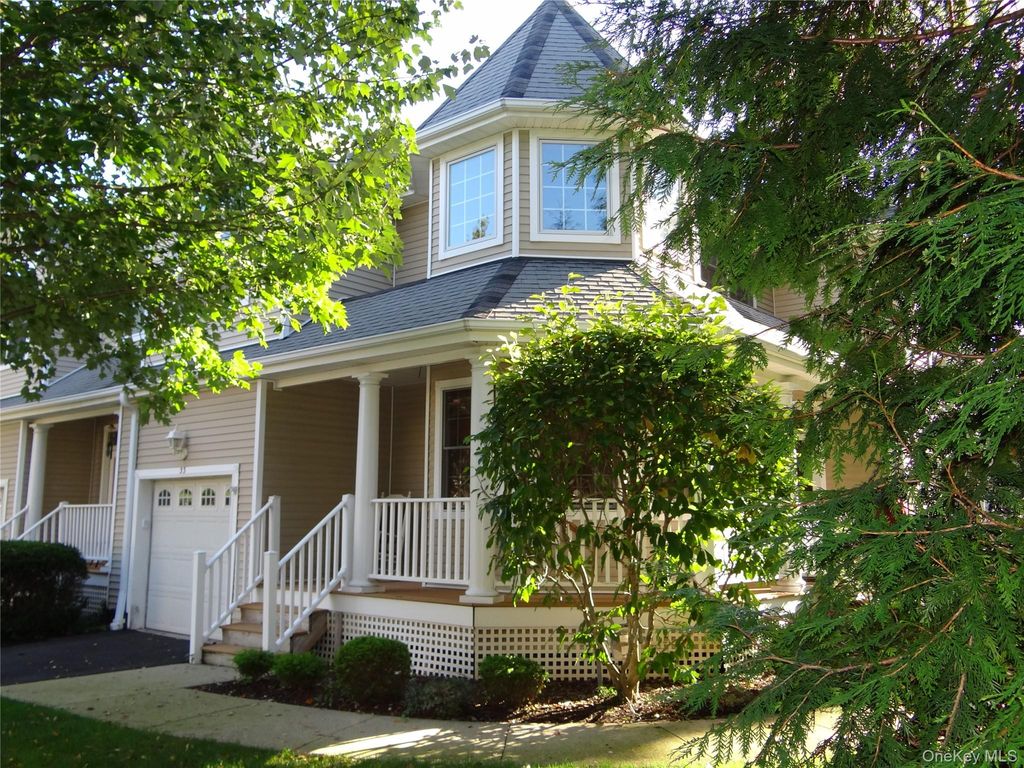 33 Blair Road, East Setauket, NY 11733 — photo 4