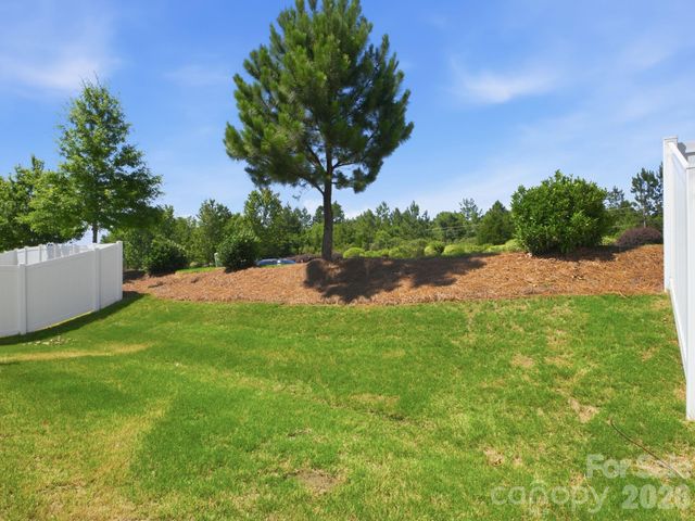10414 Dalton Woods Court NW, Huntersville, NC 28078