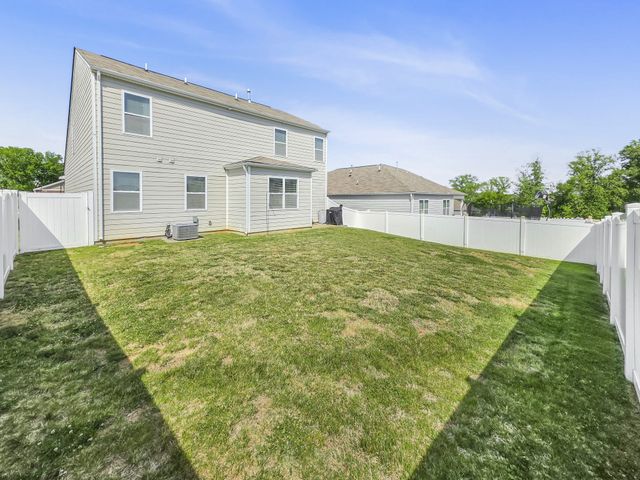 1115 Woodbridge Blvd, Lebanon, TN 37090