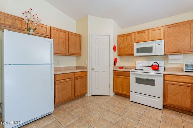 368 S 18TH Street, Coolidge, AZ 85128