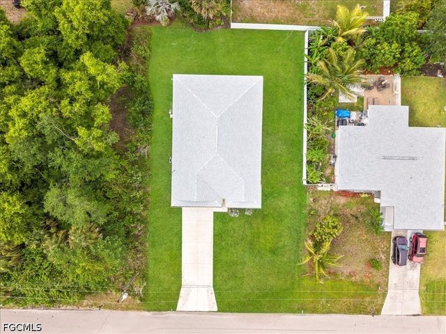 1426 NE 34th ST, Cape Coral, FL 33909