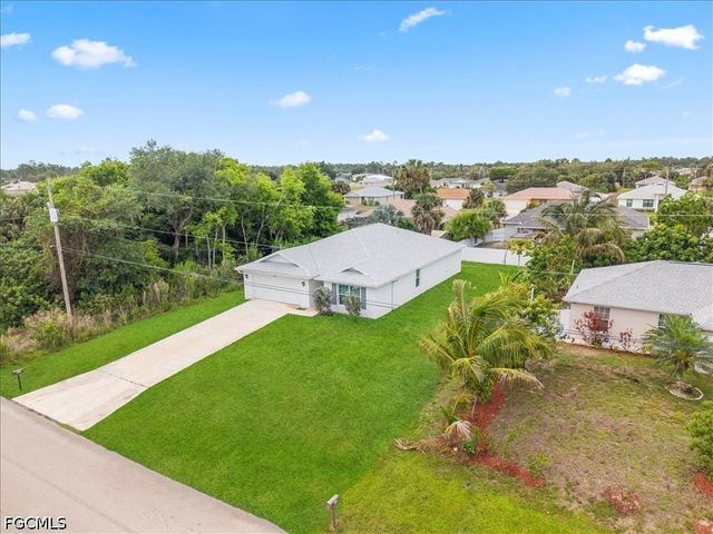 1426 NE 34th ST, Cape Coral, FL 33909