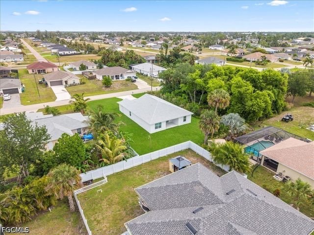 1426 NE 34th ST, Cape Coral, FL 33909
