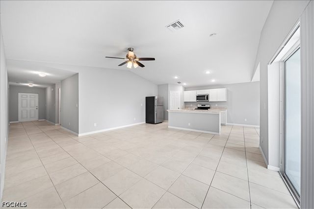 1426 NE 34th ST, Cape Coral, FL 33909
