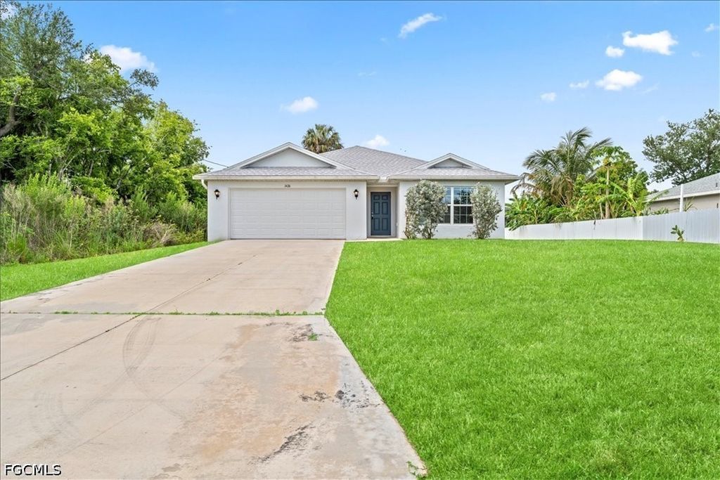 1426 NE 34th ST, Cape Coral, FL 33909