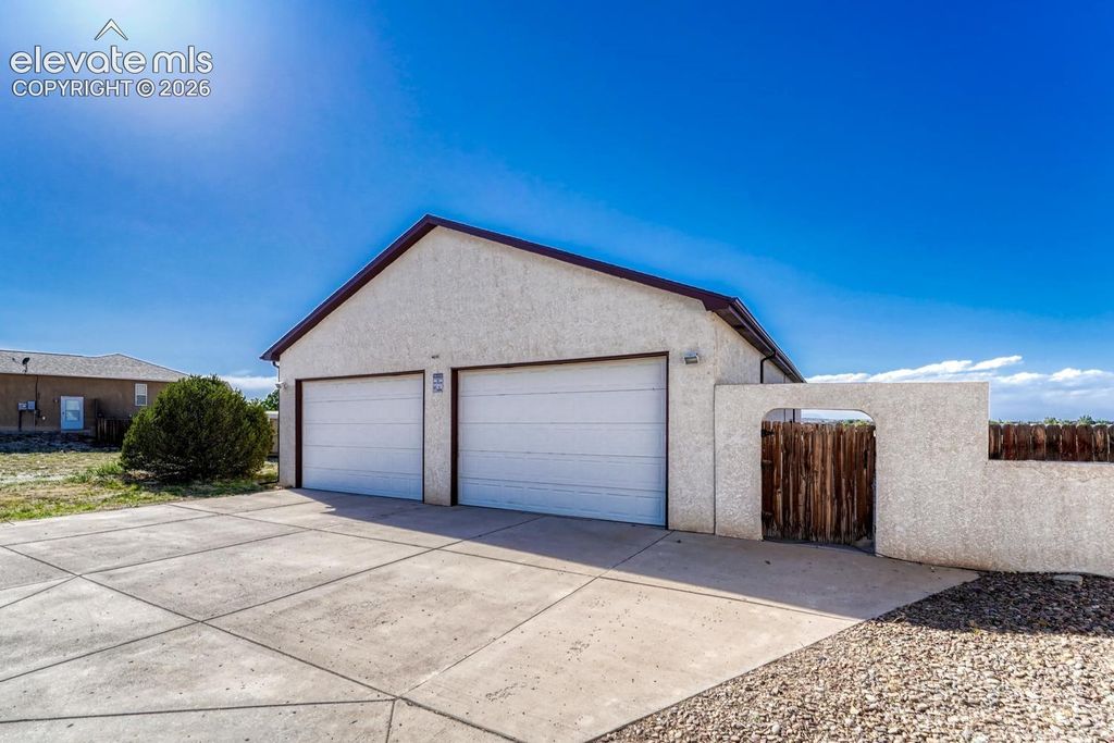 831 E Paseo Dorado Drive, Pueblo West, CO 81007