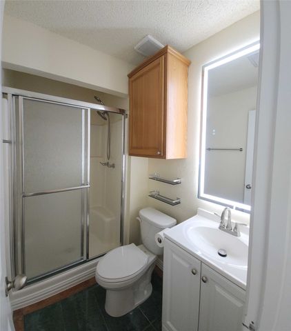 723 Briggs Street, Cedar Hill, TX 75104
