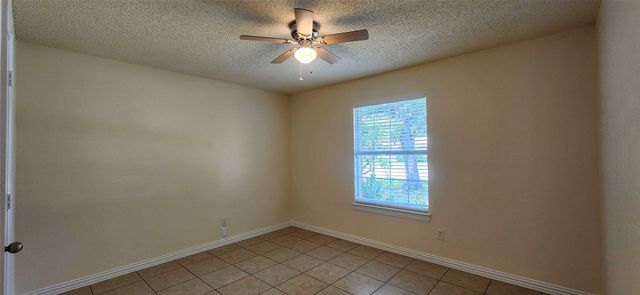 723 Briggs Street, Cedar Hill, TX 75104
