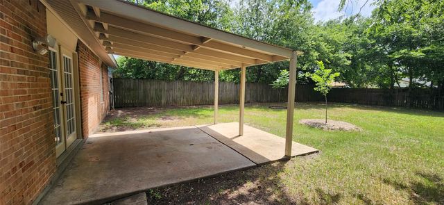 723 Briggs Street, Cedar Hill, TX 75104