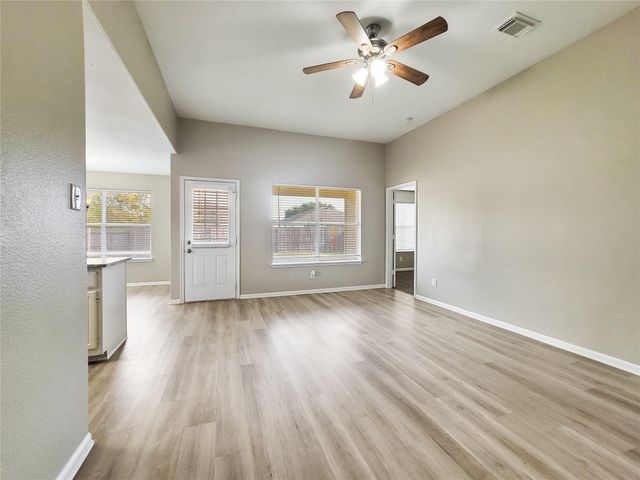 7203 Shining Mist Lane, Richmond, TX 77469