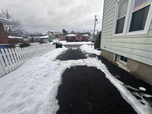 112 Kenosha Street, Albany, NY 12209