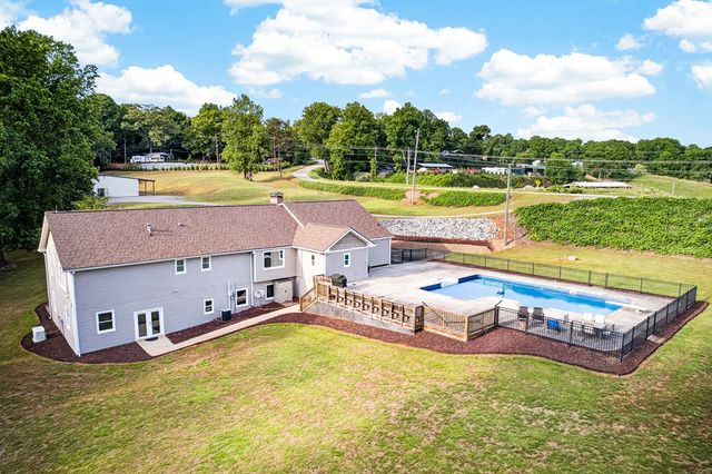 165 Porter Springs Road, Dahlonega, GA 30533