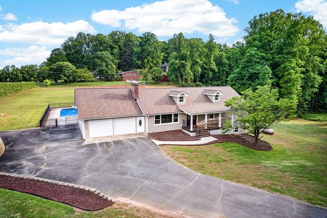 165 Porter Springs Road, Dahlonega, GA 30533