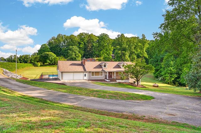 165 Porter Springs Road, Dahlonega, GA 30533