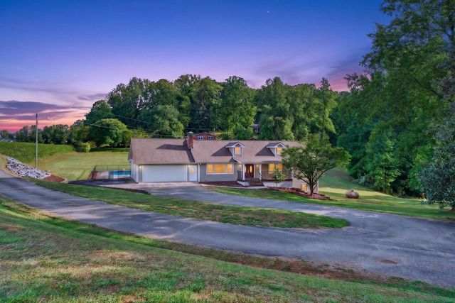 165 Porter Springs Road, Dahlonega, GA 30533