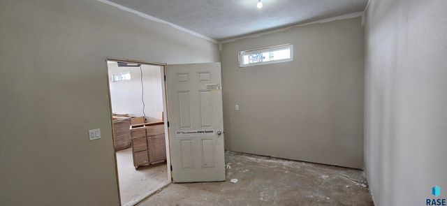 3306 E Prairie Wind St Street, Sioux Falls, SD 57108