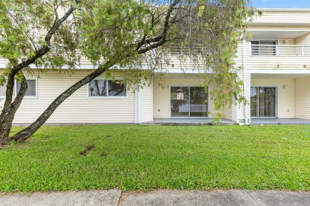 3469 NW 44th Street 104, Lauderdale Lakes, FL 33309