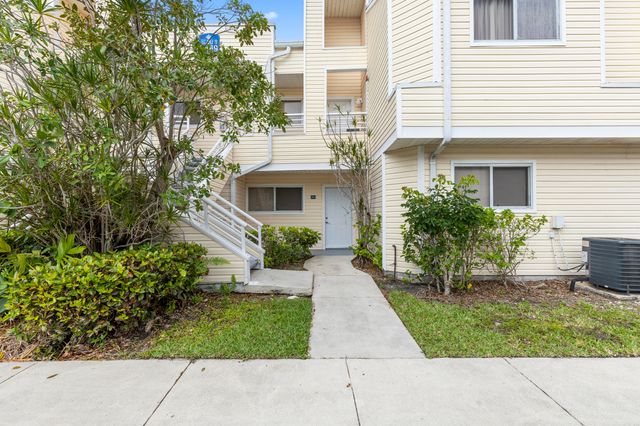 3469 NW 44th Street 104, Lauderdale Lakes, FL 33309