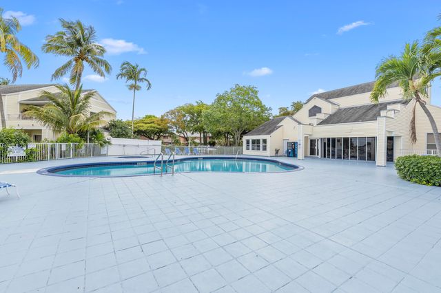 3469 NW 44th Street 104, Lauderdale Lakes, FL 33309