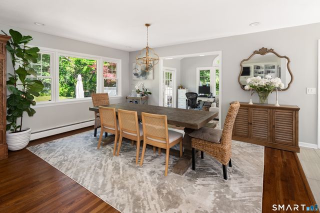 121 Thornwood Road, Stamford, CT 06903