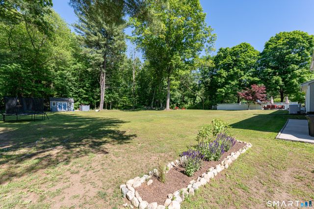 121 Thornwood Road, Stamford, CT 06903