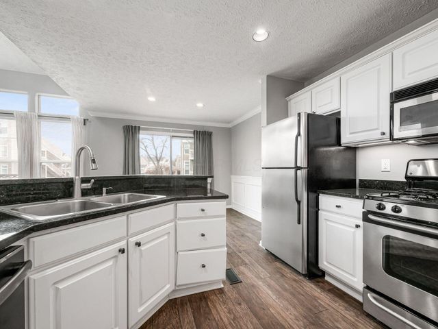 3438 Eastwoodlands Trail, Hilliard, OH 43026