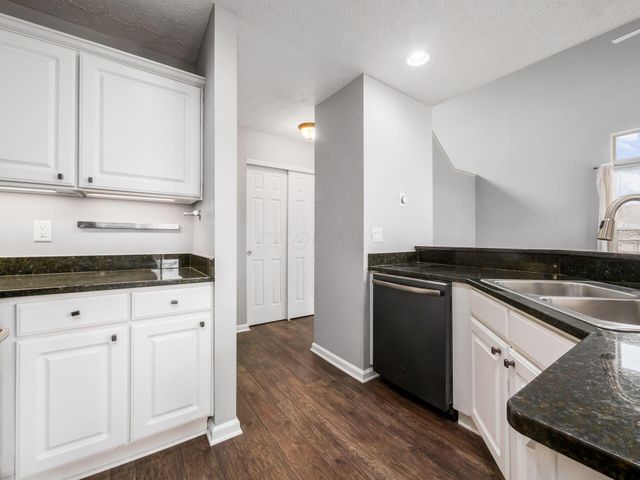 3438 Eastwoodlands Trail, Hilliard, OH 43026