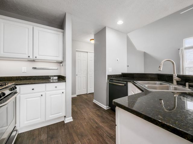 3438 Eastwoodlands Trail, Hilliard, OH 43026