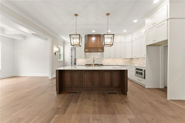 1017 Hartwell Crossing, Gainesville, GA 30501