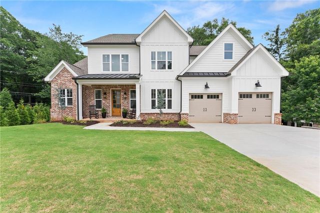 1017 Hartwell Crossing, Gainesville, GA 30501