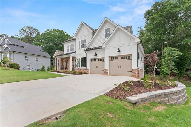 1017 Hartwell Crossing, Gainesville, GA 30501
