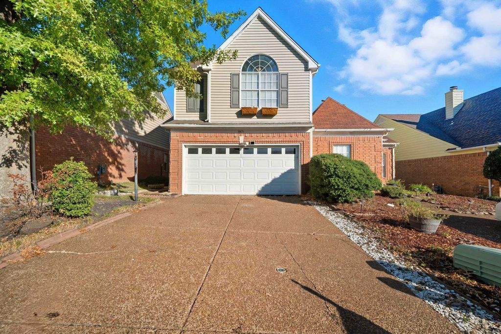 7871 BRADY CREEK CV, Memphis, TN 38016