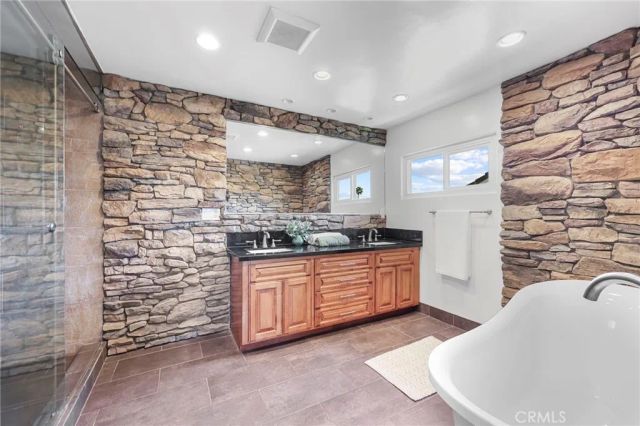 13091 Ranchwood Road, Tustin, CA 92782