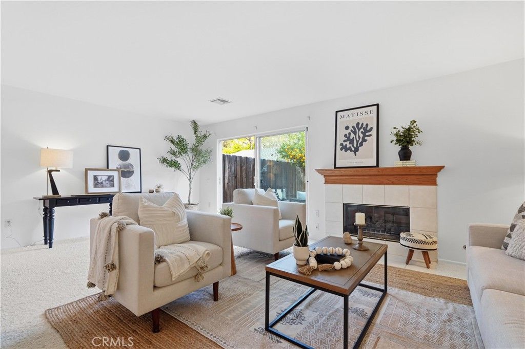 Image 3 of property listing at 26242 Alizia Canyon, Calabasas, CA 91302